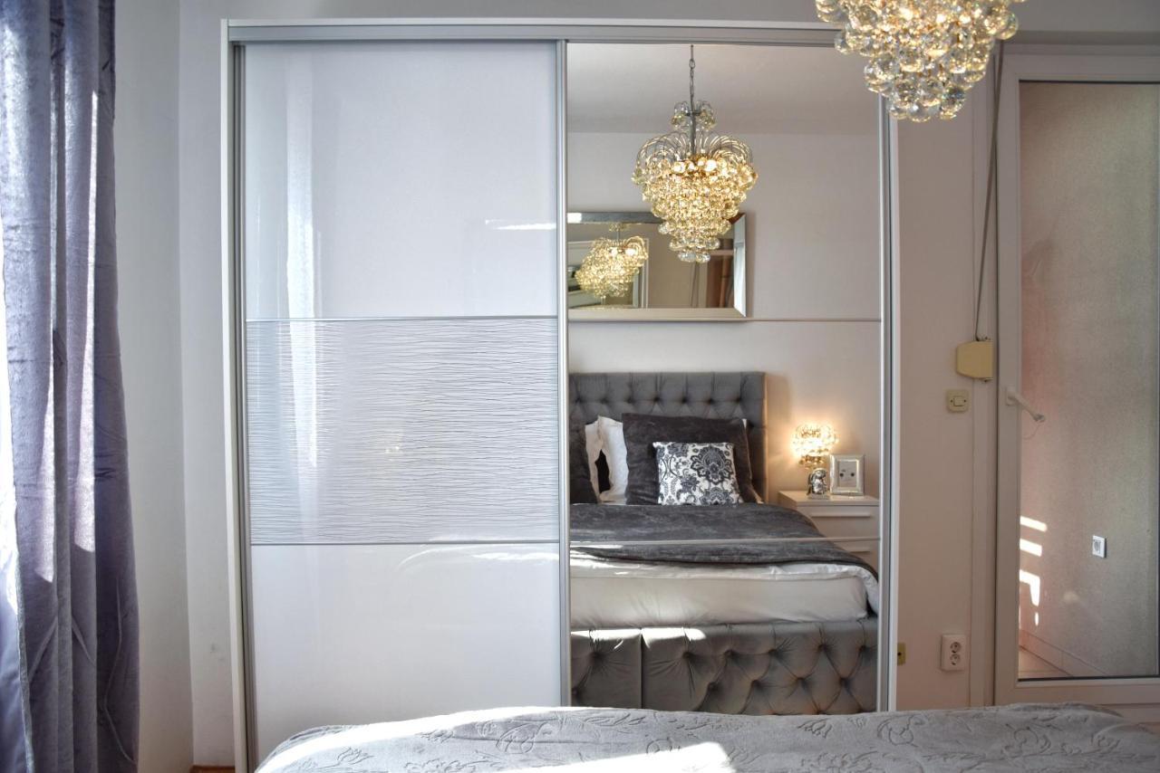 Luxurious Majda, 2 Bathrooms And Free Parking Split